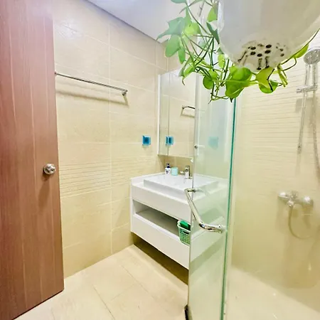 Hana Homestay- 1 Phong Ngu Trong Can Ho Chu Nha Dang O Tai Vinhome Central Park Tan Cang Binh Thanh Hcm- Sat Landmark 81 Ho Chi Minh City Exterior photo